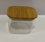 ENVASE  2430-2431 CZ252  XC/ 300 VIDRIO CUADRADO TAPA DE BAMBU *11CM